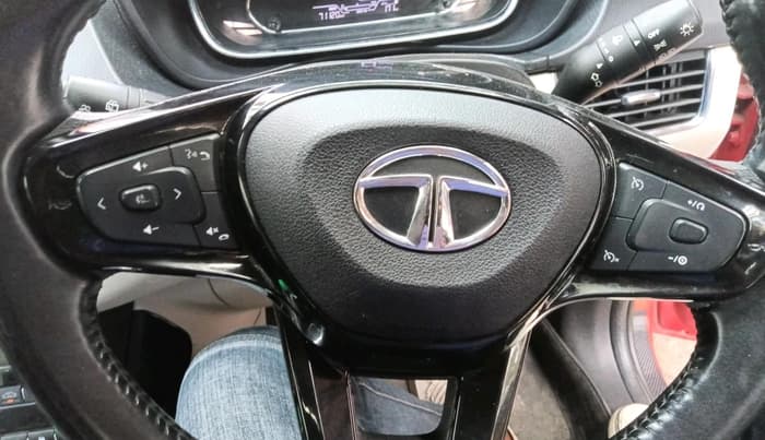 2021 Tata NEXON XZ PLUS SUNROOF DIESEL DUAL TONE, Diesel, Manual, 71,120 km, interior