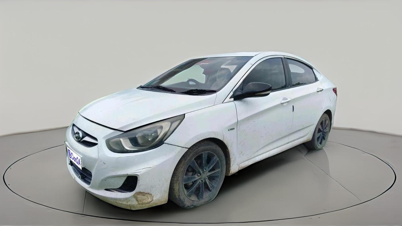 2011 Hyundai Verna FLUIDIC 1.6 CRDI SX OPT AT, Diesel, Automatic, 1,50,000 km, exterior