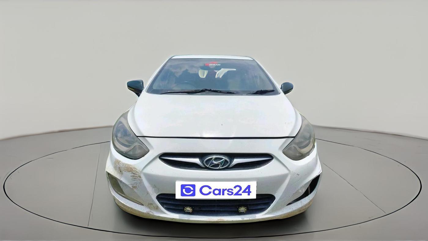 2011 Hyundai Verna FLUIDIC 1.6 CRDI SX OPT AT, Diesel, Automatic, 1,50,000 km, exterior