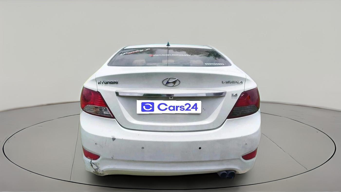 2011 Hyundai Verna FLUIDIC 1.6 CRDI SX OPT AT, Diesel, Automatic, 1,50,000 km, exterior