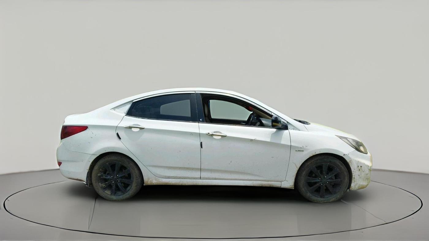 2011 Hyundai Verna FLUIDIC 1.6 CRDI SX OPT AT, Diesel, Automatic, 1,50,000 km, exterior
