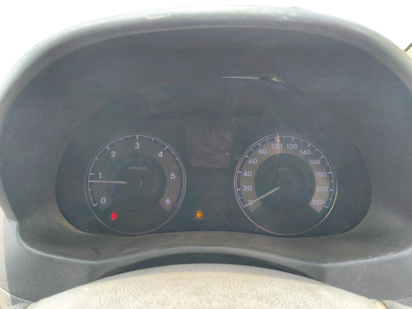 2011 Hyundai Verna FLUIDIC 1.6 CRDI SX OPT AT, Diesel, Automatic, 1,50,000 km, interior