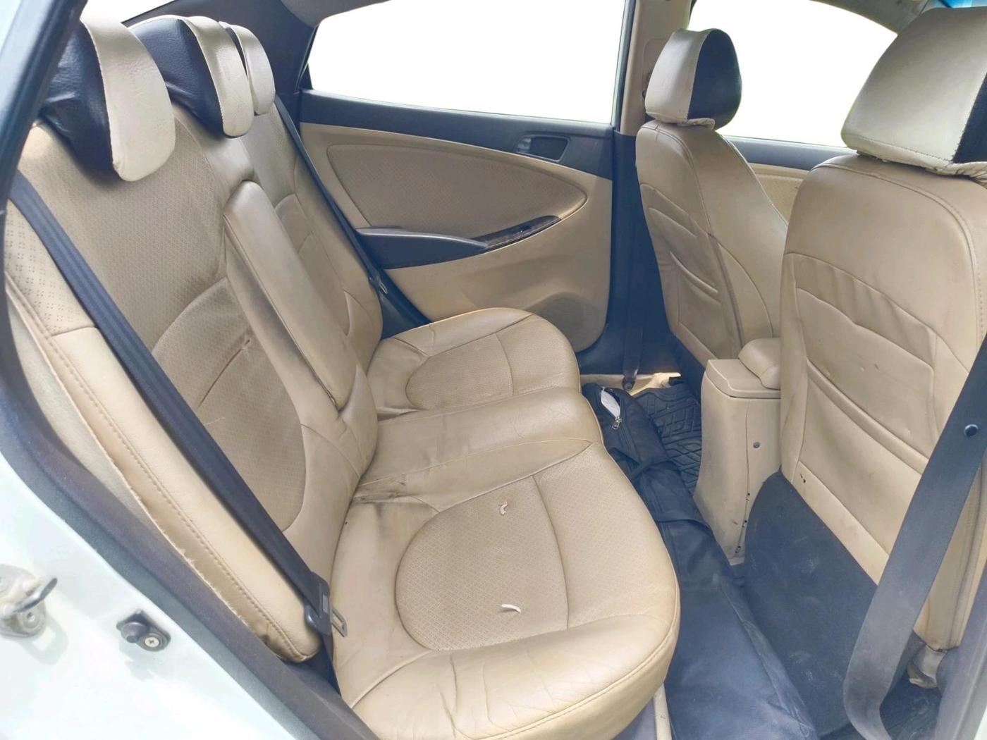 2011 Hyundai Verna FLUIDIC 1.6 CRDI SX OPT AT, Diesel, Automatic, 1,50,000 km, interior