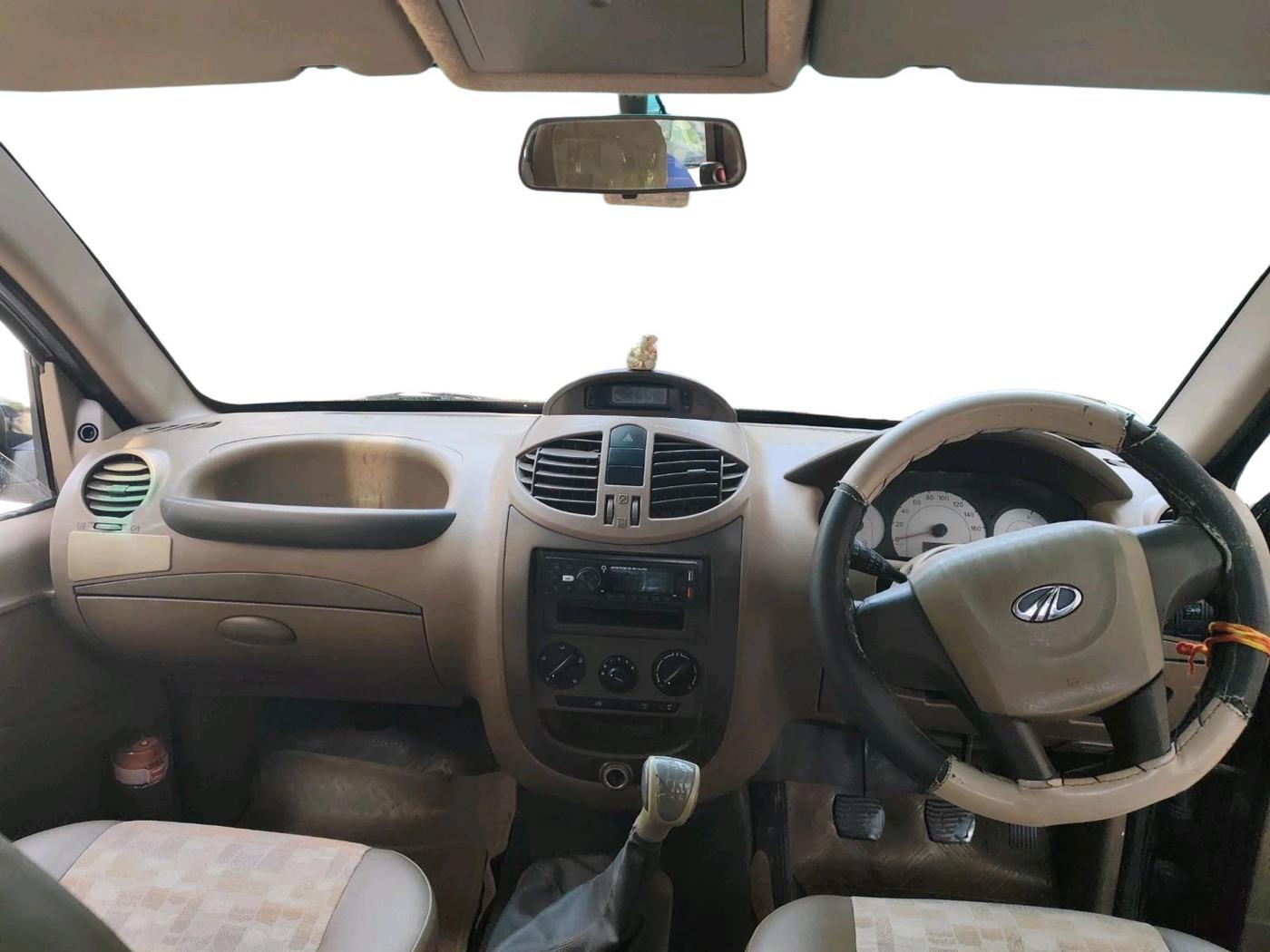 2011 Mahindra Xylo D4, Diesel, Manual, 1,32,434 km, interior