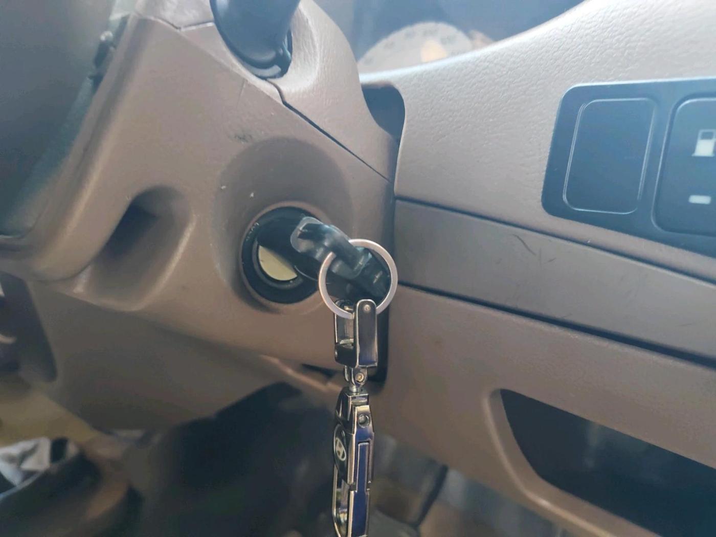 2011 Mahindra Xylo D4, Diesel, Manual, 1,32,434 km, interior