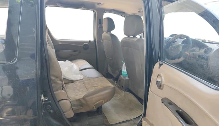 2011 Mahindra Xylo D4, Diesel, Manual, 1,32,434 km, interior
