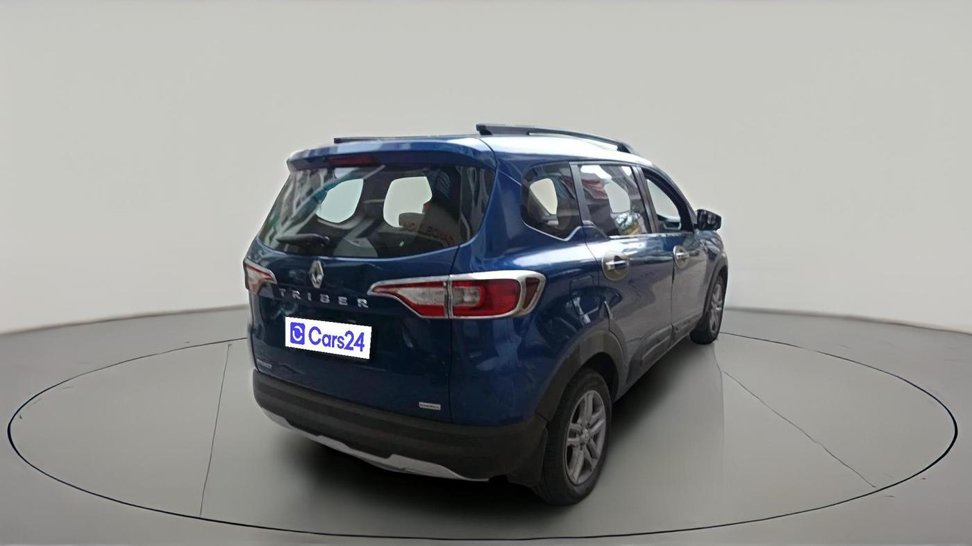 2020 Renault TRIBER RXZ, Petrol, Manual, 48,673 km, exterior
