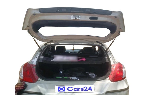 2017 Maruti Swift VXI, Petrol, Manual, 98,227 km, exterior