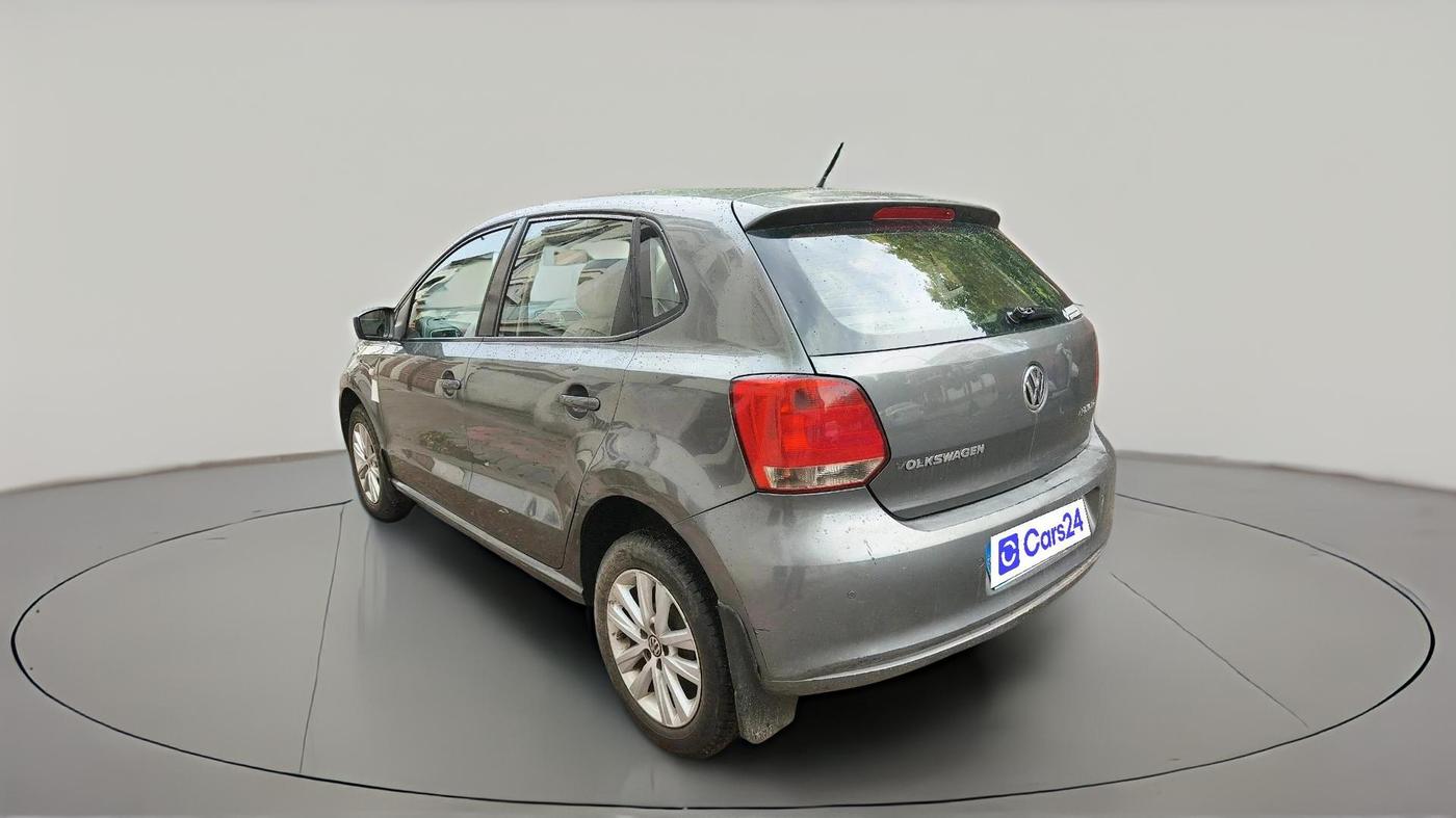 2013 Volkswagen Polo COMFORTLINE 1.2L, Diesel, Manual, 1,06,837 km, exterior