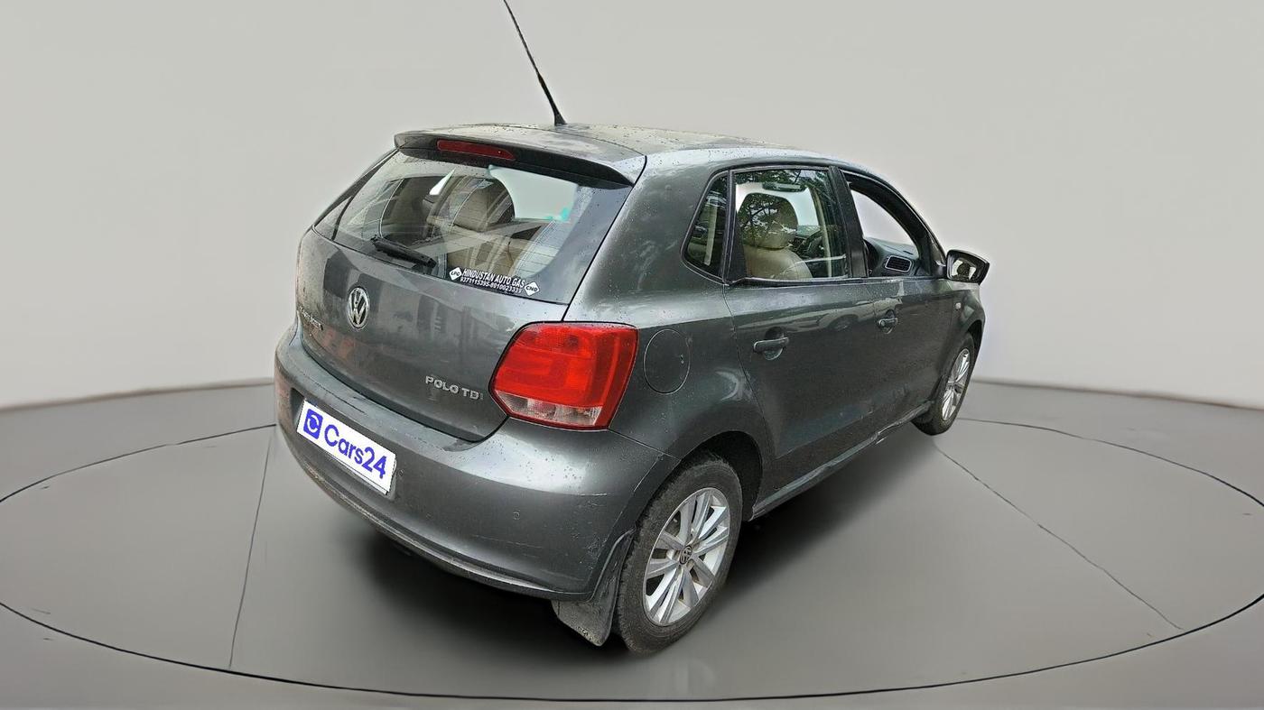 2013 Volkswagen Polo COMFORTLINE 1.2L, Diesel, Manual, 1,06,837 km, exterior