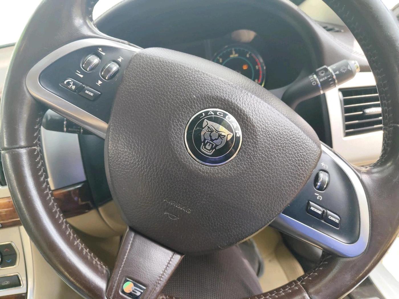 2015 Jaguar XF 3.0 DIESEL, Diesel, Automatic, 91,637 km, interior