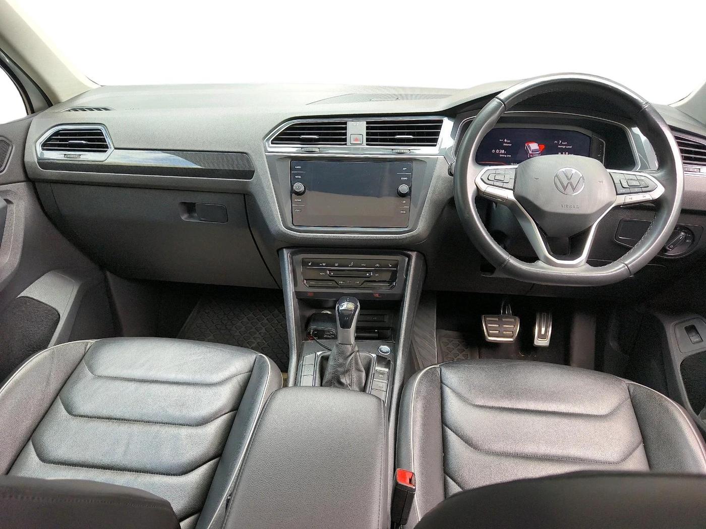 2022 Volkswagen TIGUAN ELEGANCE 2.0 TSI DSG, Petrol, Automatic, 55,146 km, interior