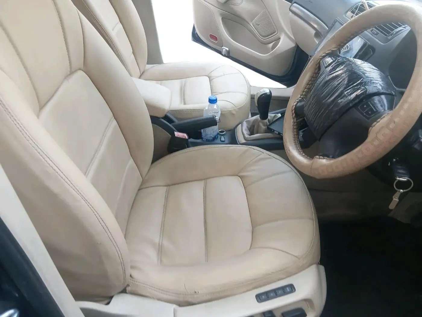 2006 Skoda Laura L&K 1.9 PD MT, Diesel, Manual, 1,42,000 km, interior