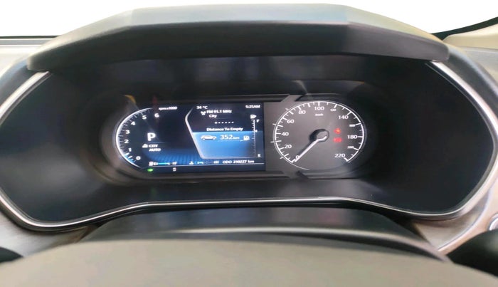 2020 Tata Harrier XZA PLUS 2.0L, Diesel, Automatic, 2,10,227 km, interior