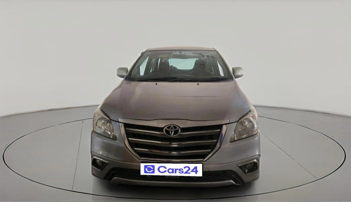 2015 Toyota Innova 2.5 GX 8 STR, Diesel, Manual, 44,229 km, exterior