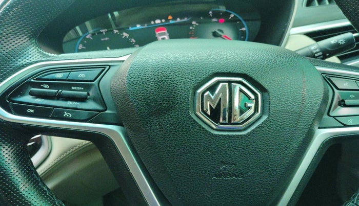 2022 MG HECTOR SHARP 1.5 PETROL CVT, Petrol, Automatic, 22,758 km, interior