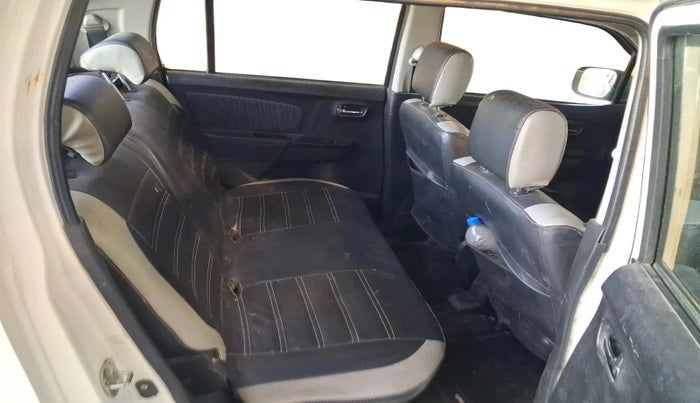 2013 Maruti Wagon R Stingray VXI, CNG, Manual, 85,924 km, interior