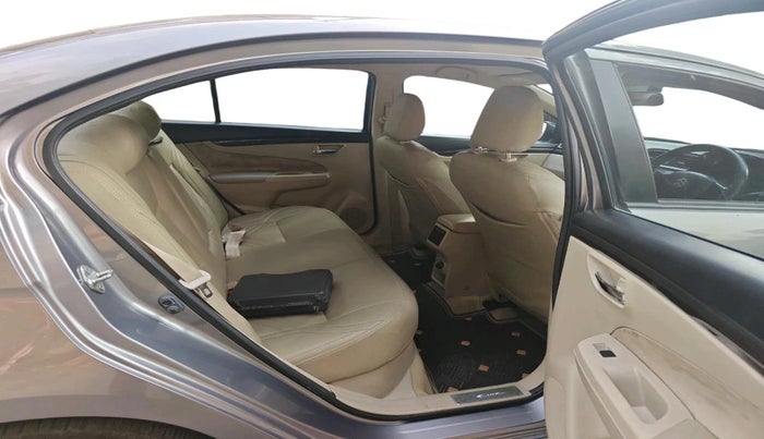 2017 Maruti Ciaz DELTA 1.4 MT PETROL, Petrol, Manual, 1,10,366 km, interior