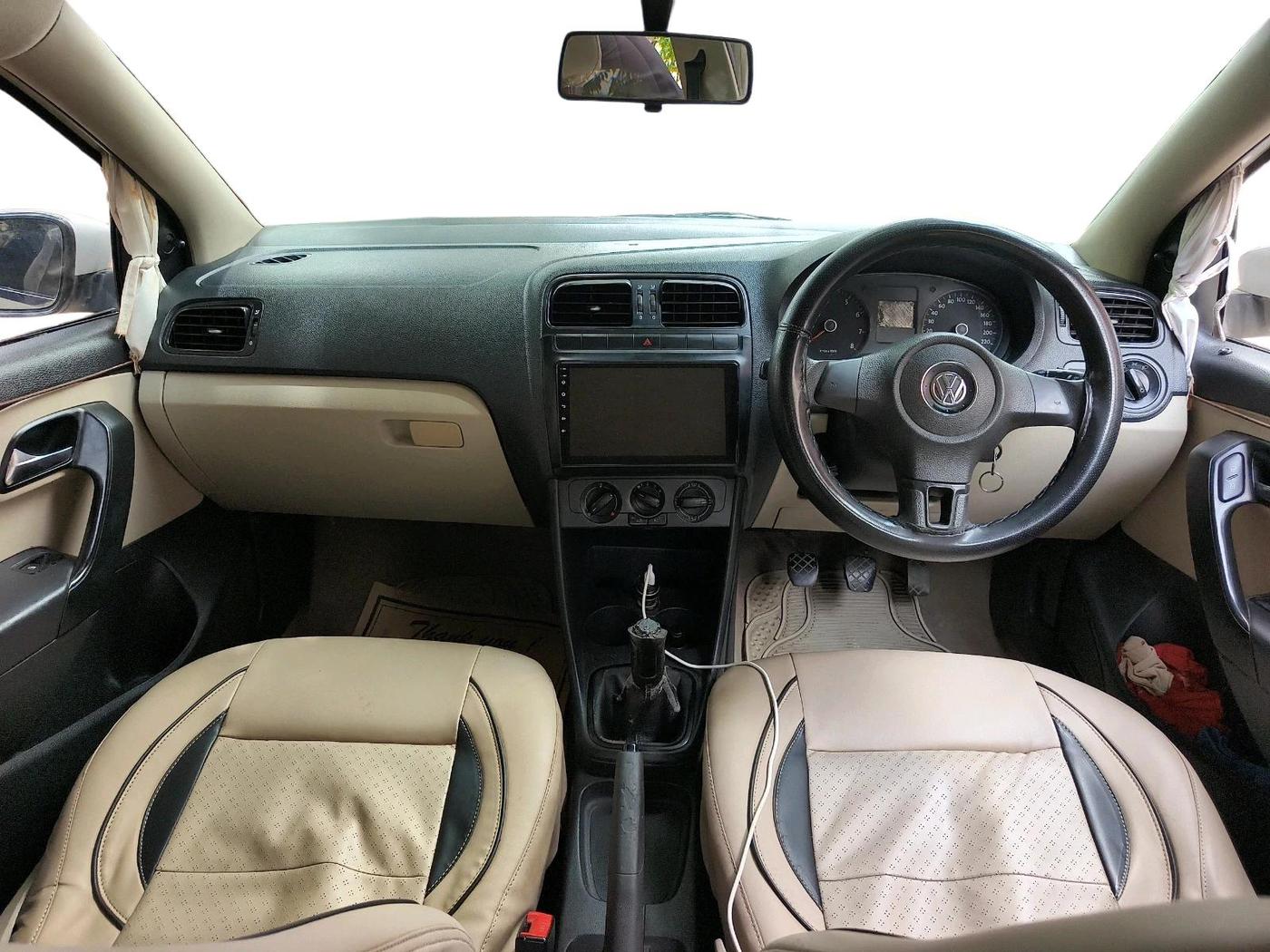 2011 Volkswagen Polo COMFORTLINE 1.2L PETROL, Petrol, Manual, 93,216 km, interior