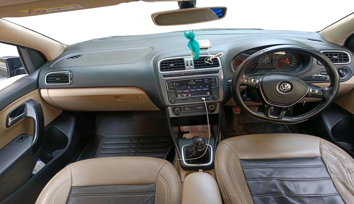 2019 Volkswagen Ameo HIGHLINE PLUS 1.5L 16 ALLOY, Diesel, Manual, 1,33,021 km, interior