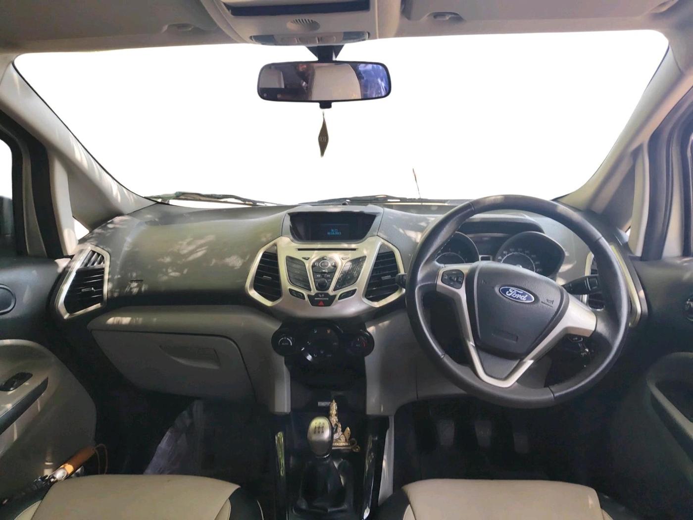 2014 Ford Ecosport TITANIUM 1.0L ECOBOOST, Petrol, Manual, 94,173 km, interior