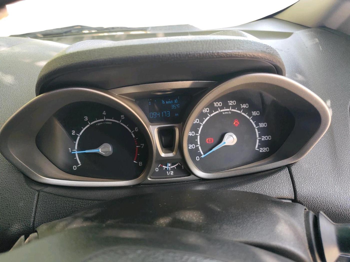 2014 Ford Ecosport TITANIUM 1.0L ECOBOOST, Petrol, Manual, 94,173 km, interior
