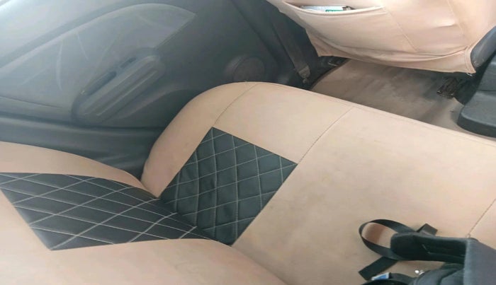 2011 Maruti Ritz VDI, Diesel, Manual, 1,22,572 km, interior