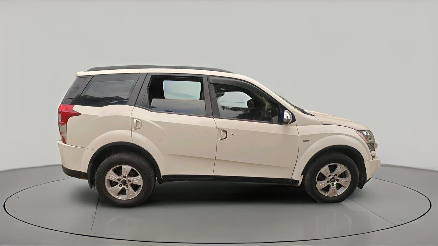 2012 Mahindra XUV500 W8, Diesel, Manual, 1,26,052 km, exterior