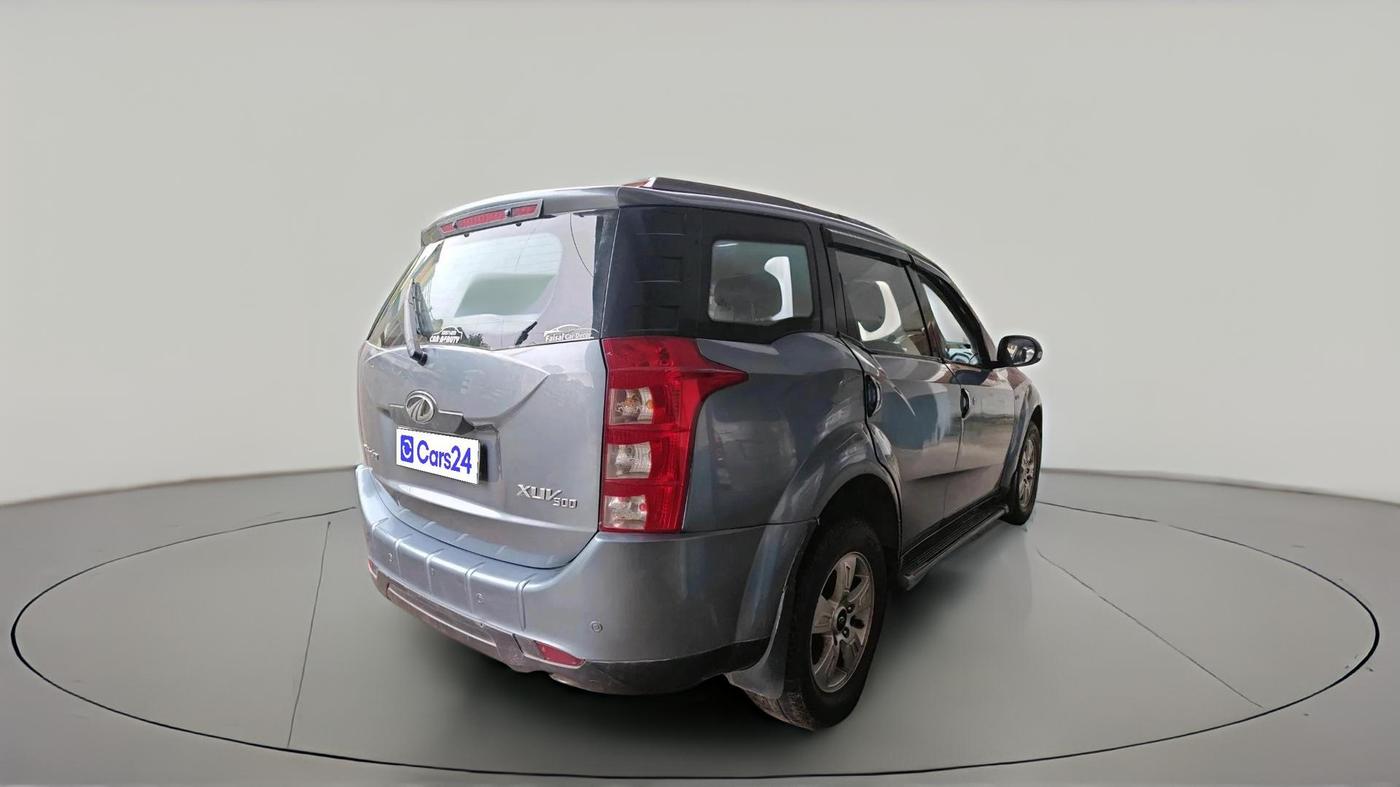2012 Mahindra XUV500 W8, Diesel, Manual, 1,27,596 km, exterior
