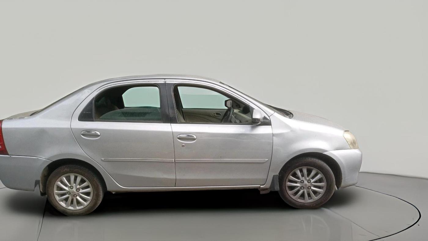 2013 Toyota Etios VX-D, Diesel, Manual, 2,33,125 km, exterior
