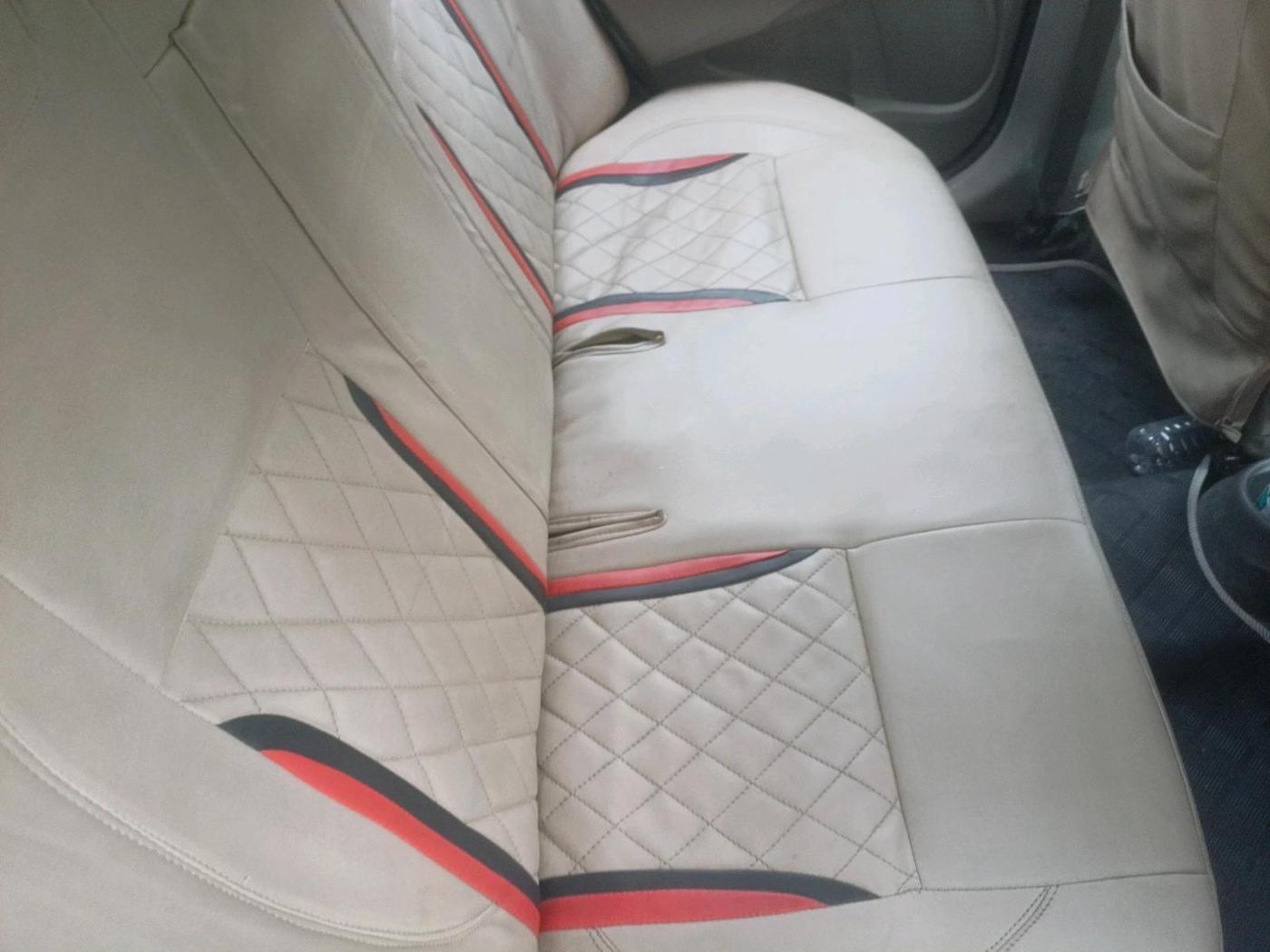 2013 Toyota Etios VX-D, Diesel, Manual, 2,33,125 km, interior
