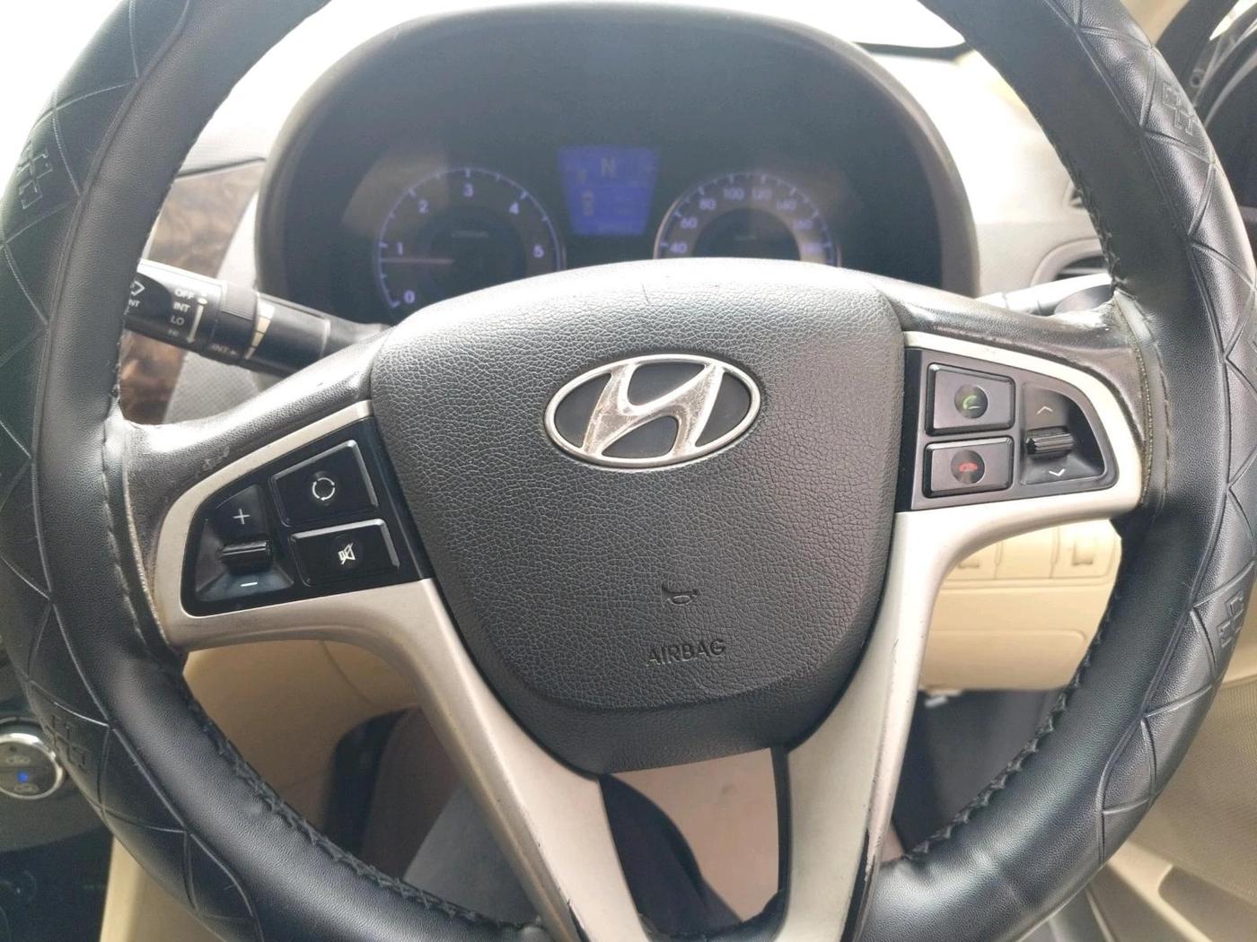 2013 Hyundai Verna FLUIDIC 1.6 CRDI SX AT, Diesel, Automatic, 87,959 km, interior