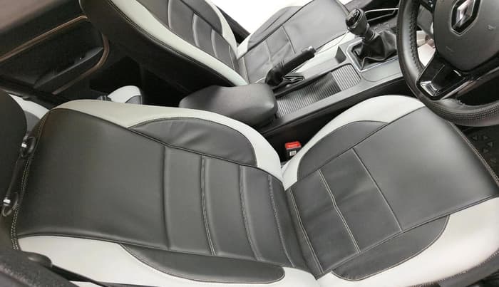 2021 Renault Kiger RXT MT, Petrol, Manual, 27,341 km, interior