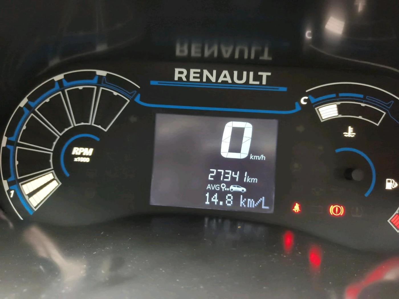 2021 Renault Kiger RXT MT, Petrol, Manual, 27,341 km, interior