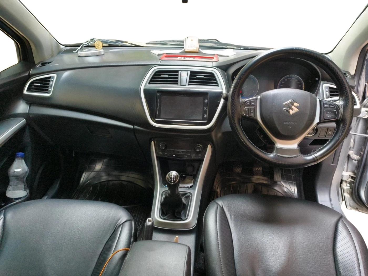 2016 Maruti S Cross ZETA 1.3, Diesel, Manual, 1,85,300 km, interior