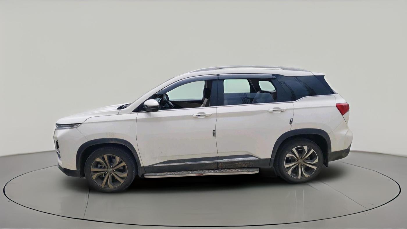 2025 MG HECTOR SHARP PRO 1.5 TURBO MT PETROL, Petrol, Manual, 28,276 km, exterior