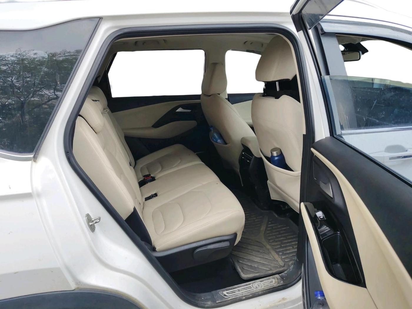2025 MG HECTOR SHARP PRO 1.5 TURBO MT PETROL, Petrol, Manual, 28,276 km, interior