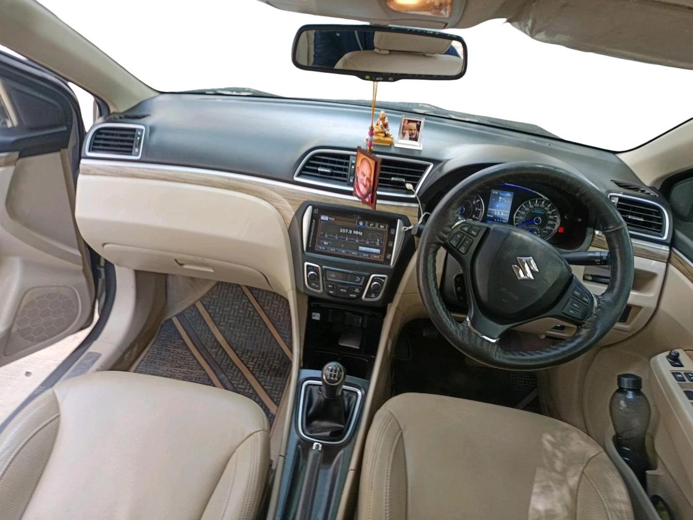 2020 Maruti Ciaz ALPHA 1.5 SHVS PETROL, Petrol, Manual, 1,07,102 km, interior