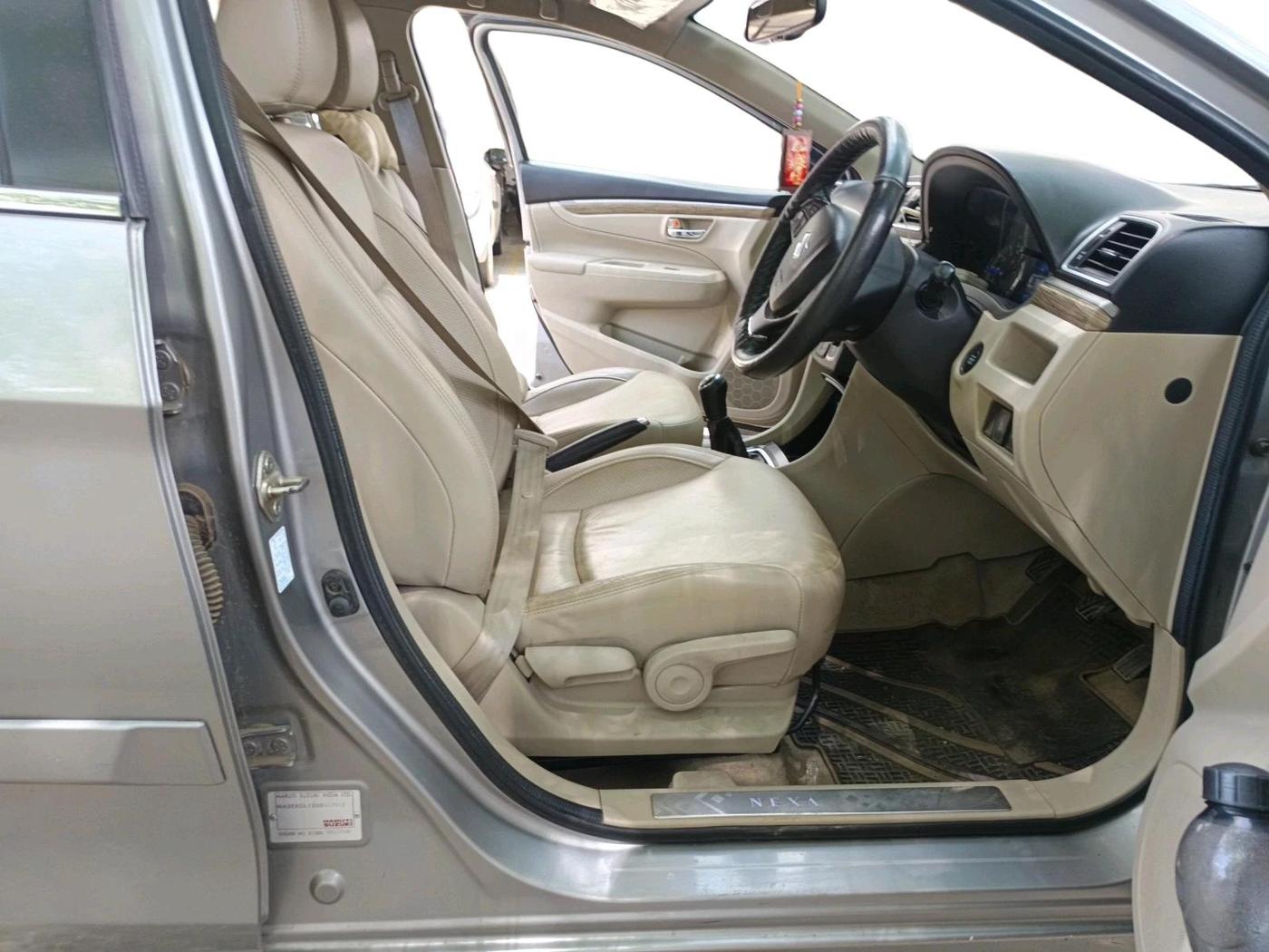 2020 Maruti Ciaz ALPHA 1.5 SHVS PETROL, Petrol, Manual, 1,07,102 km, interior