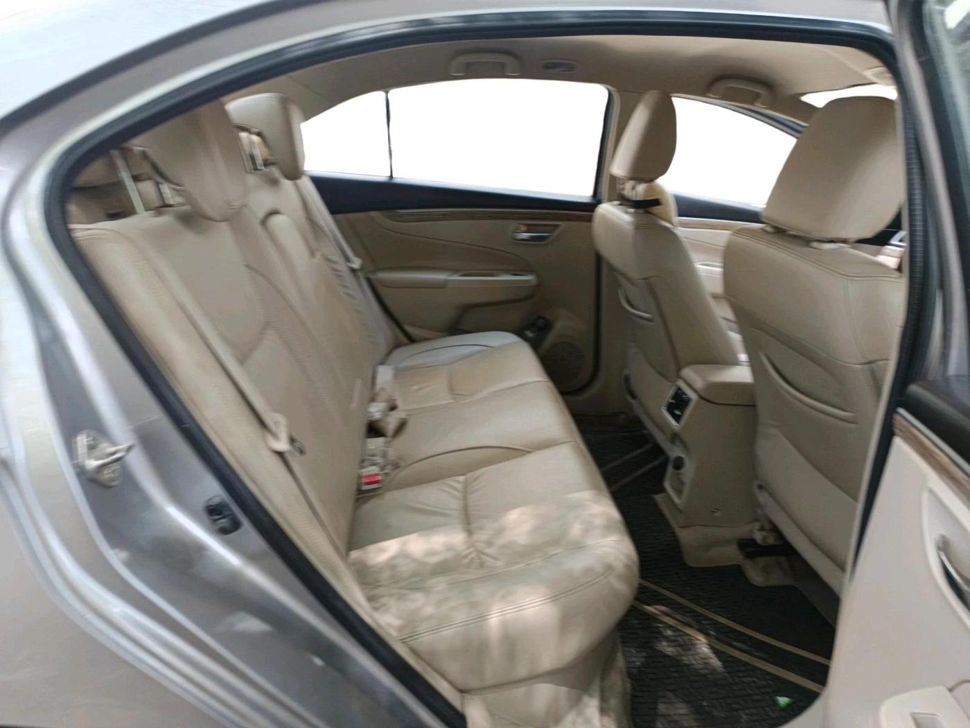 2020 Maruti Ciaz ALPHA 1.5 SHVS PETROL, Petrol, Manual, 1,07,102 km, interior