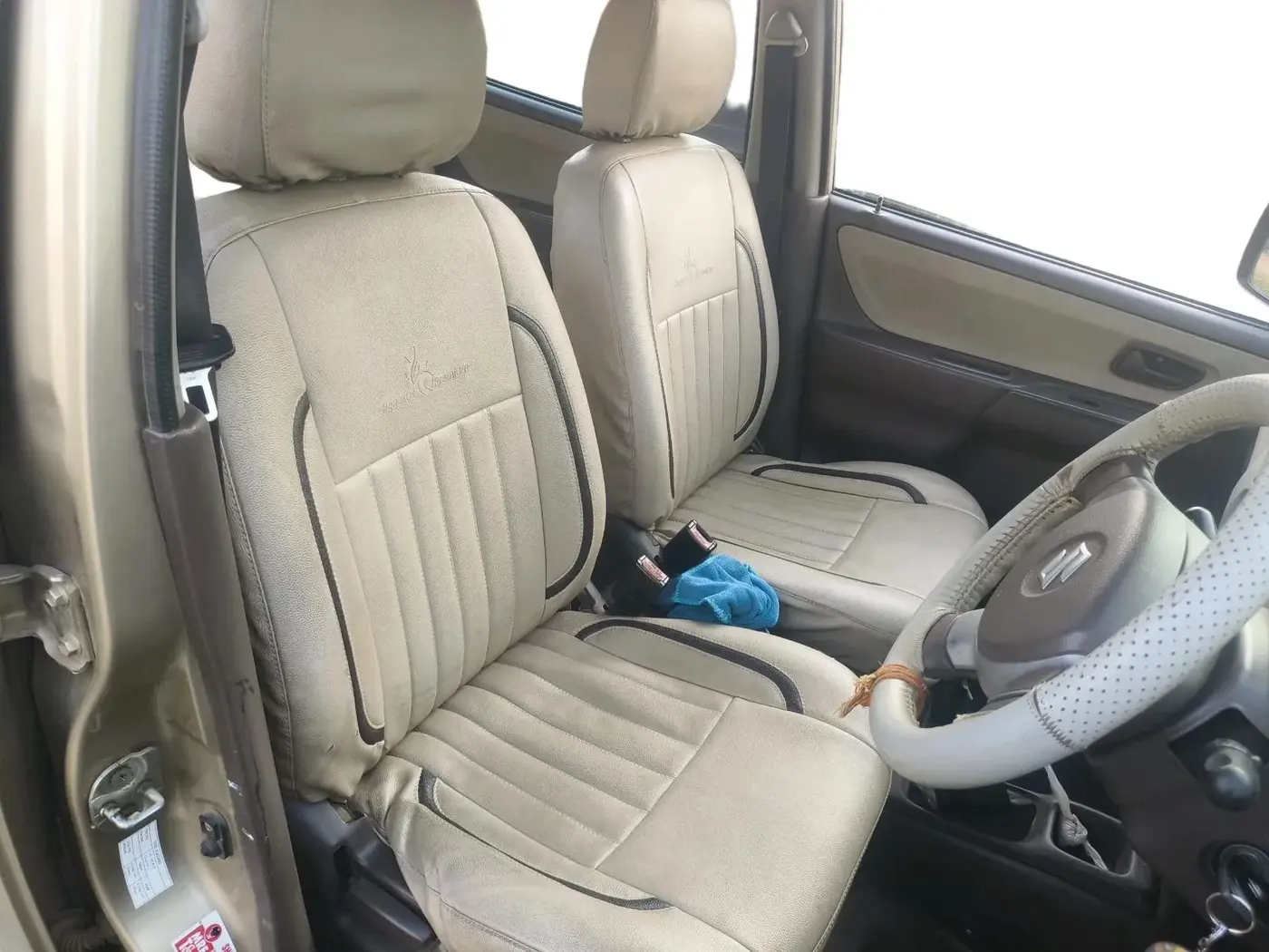 2011 Maruti Zen Estilo VXI, Petrol, Manual, 1,13,718 km, interior