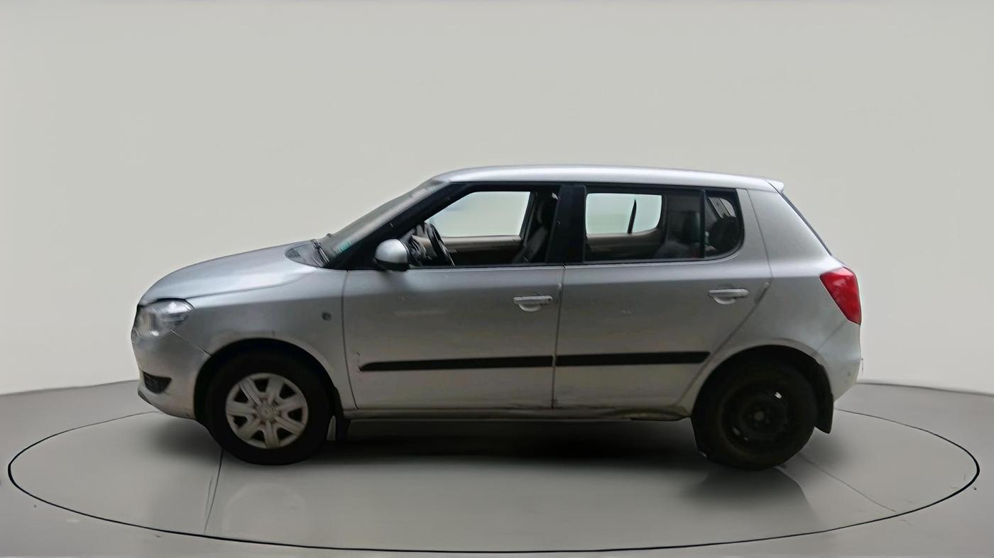 2011 Skoda Fabia AMBITION 1.2 MPI, Petrol, Manual, 81,373 km, exterior