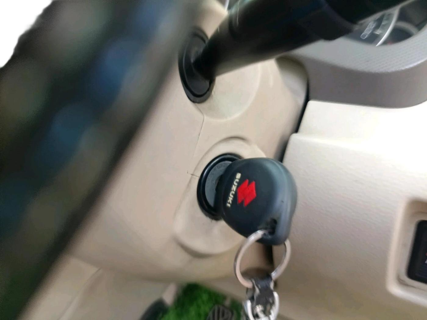 2013 Maruti Ertiga VDI, Diesel, Manual, 1,99,651 km, interior