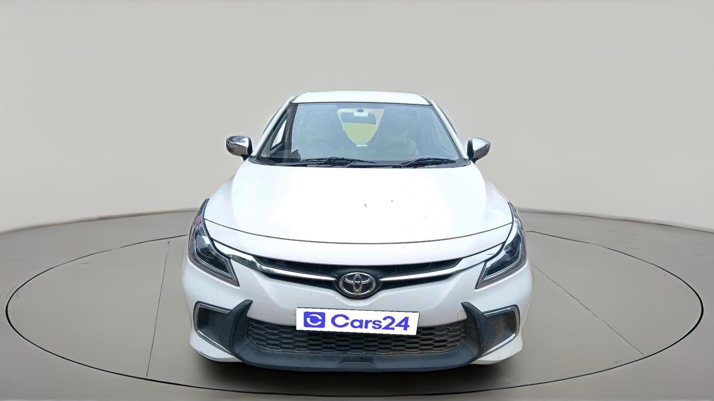 2024 Toyota Glanza E, Petrol, Manual, 13,515 km, exterior