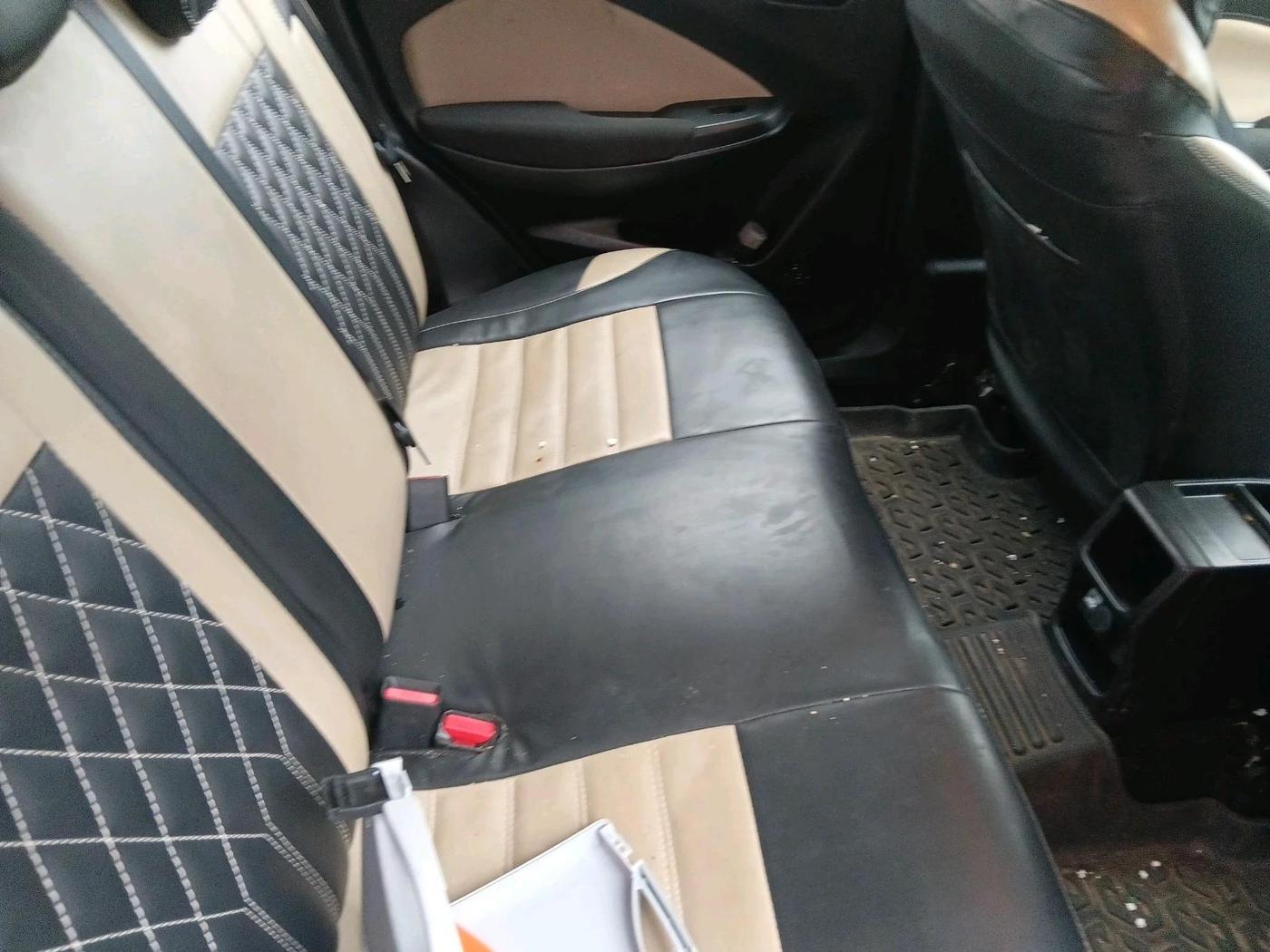 2024 Toyota Glanza E, Petrol, Manual, 13,515 km, interior