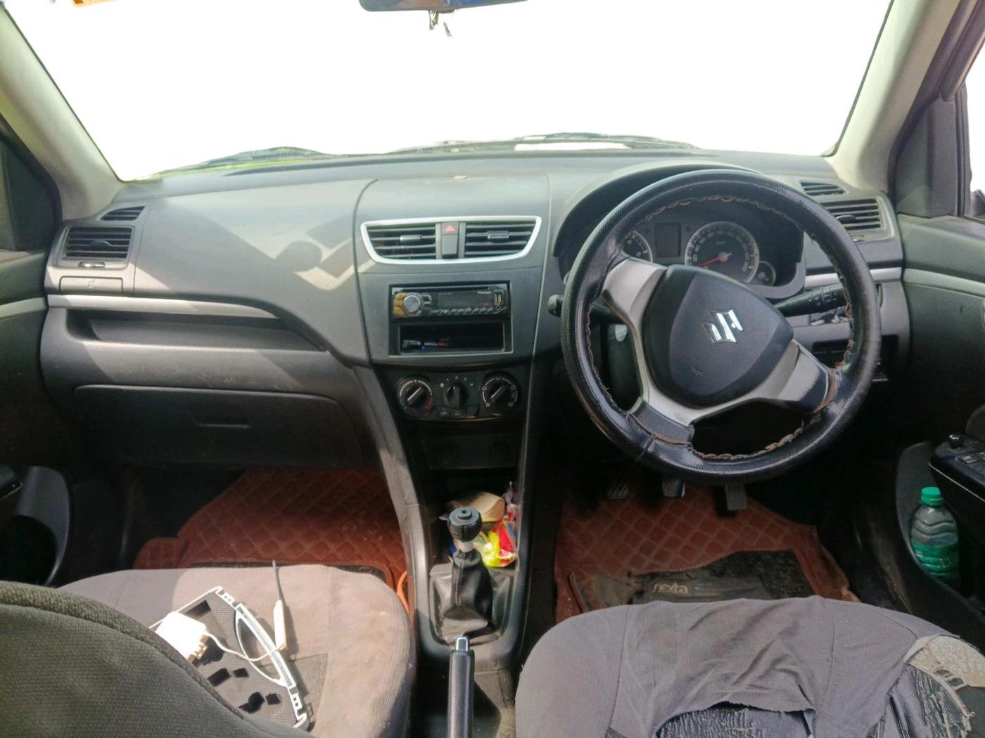 2014 Maruti Swift VDI, Diesel, Manual, 2,27,362 km, interior