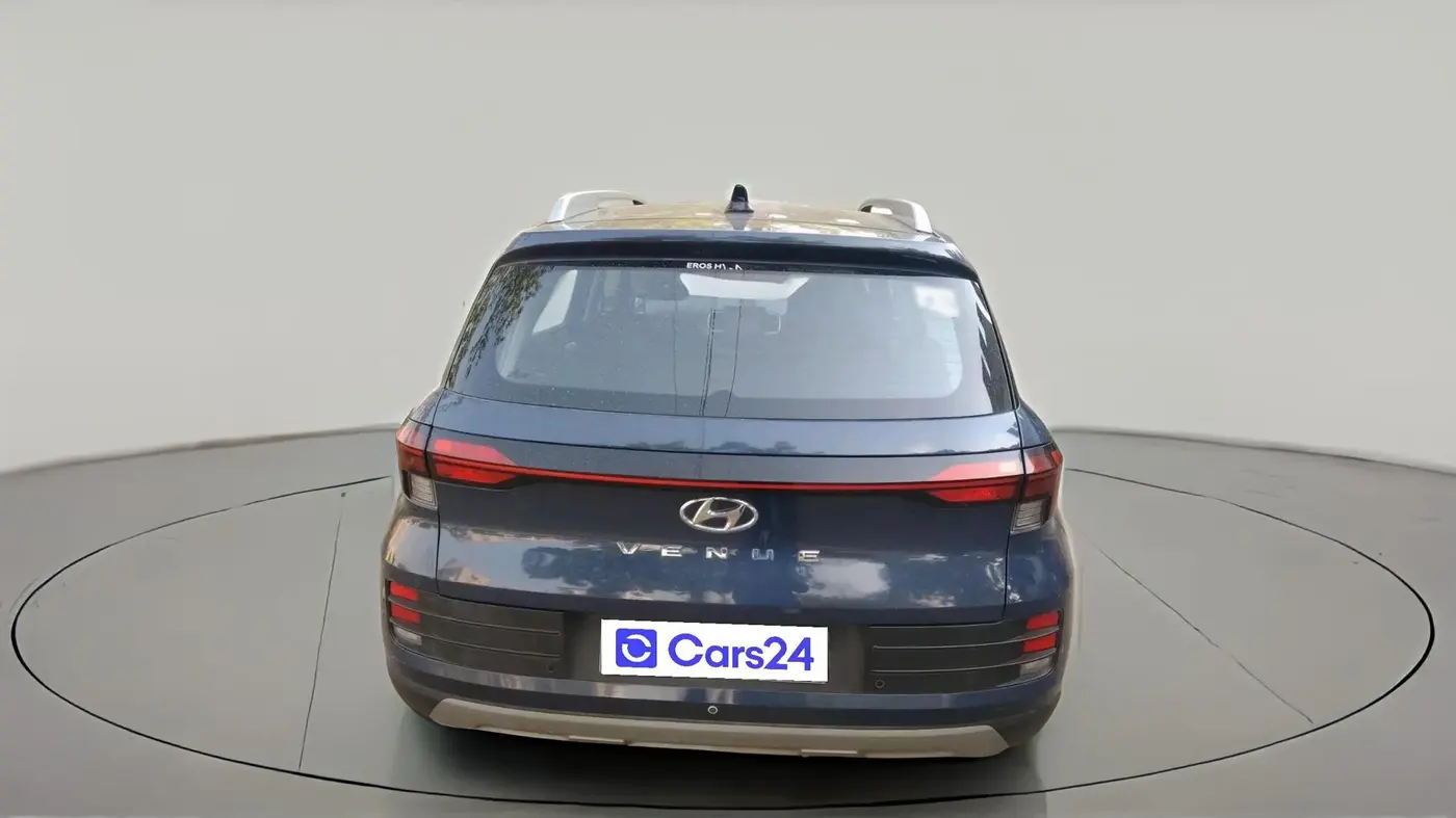 2022 Hyundai VENUE S 1.2, Petrol, Manual, 52,684 km, exterior