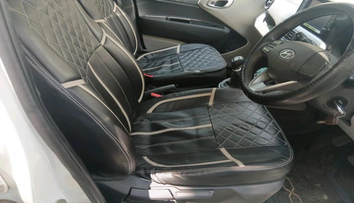 2022 Hyundai GRAND I10 NIOS SPORTZ 1.2 KAPPA VTVT, Petrol, Manual, 25,096 km, interior