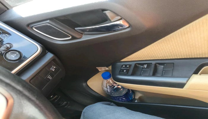 2019 Honda City 1.5L I-DTEC VX, Diesel, Manual, 65,030 km, interior