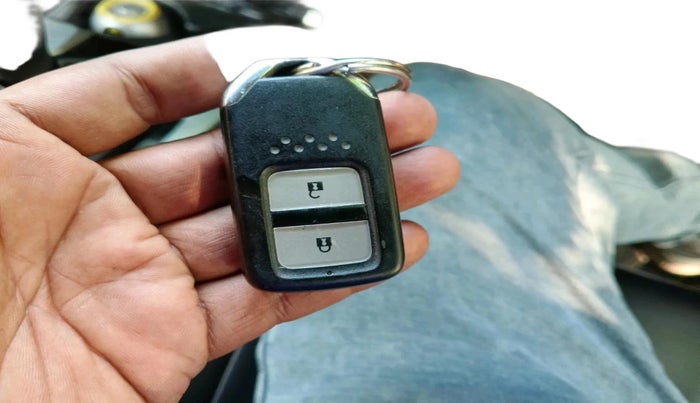 2021 Honda WR-V 1.5L I-DTEC VX MT, Diesel, Manual, 1,66,699 km, interior